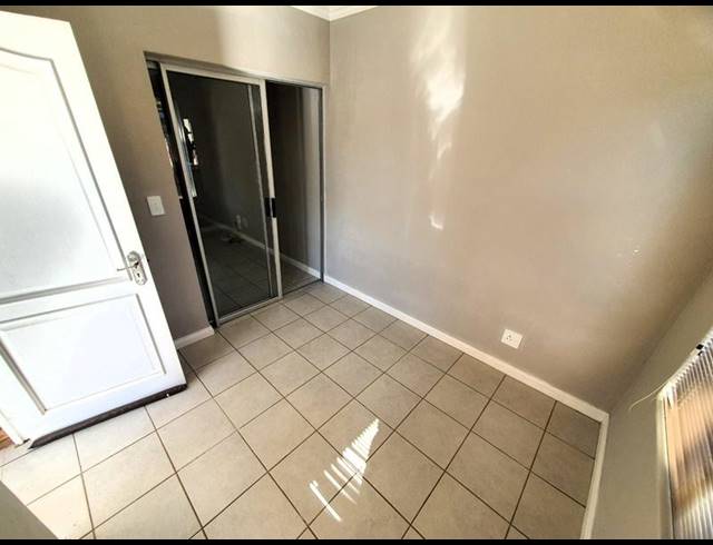 2 BEDROOM TOWNHOUSE FOR SALE IN MONTANA